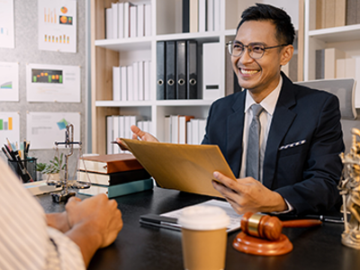 Defining Exceptional Client Service in Plaintiff Law