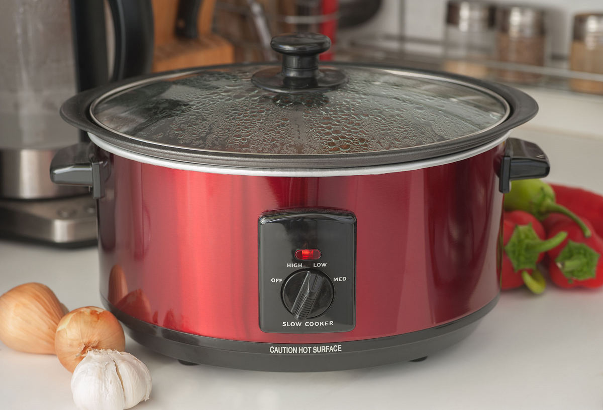 Sunbeam Recalls Nearly 1 Million Crockpots for Burn Risks Advocate