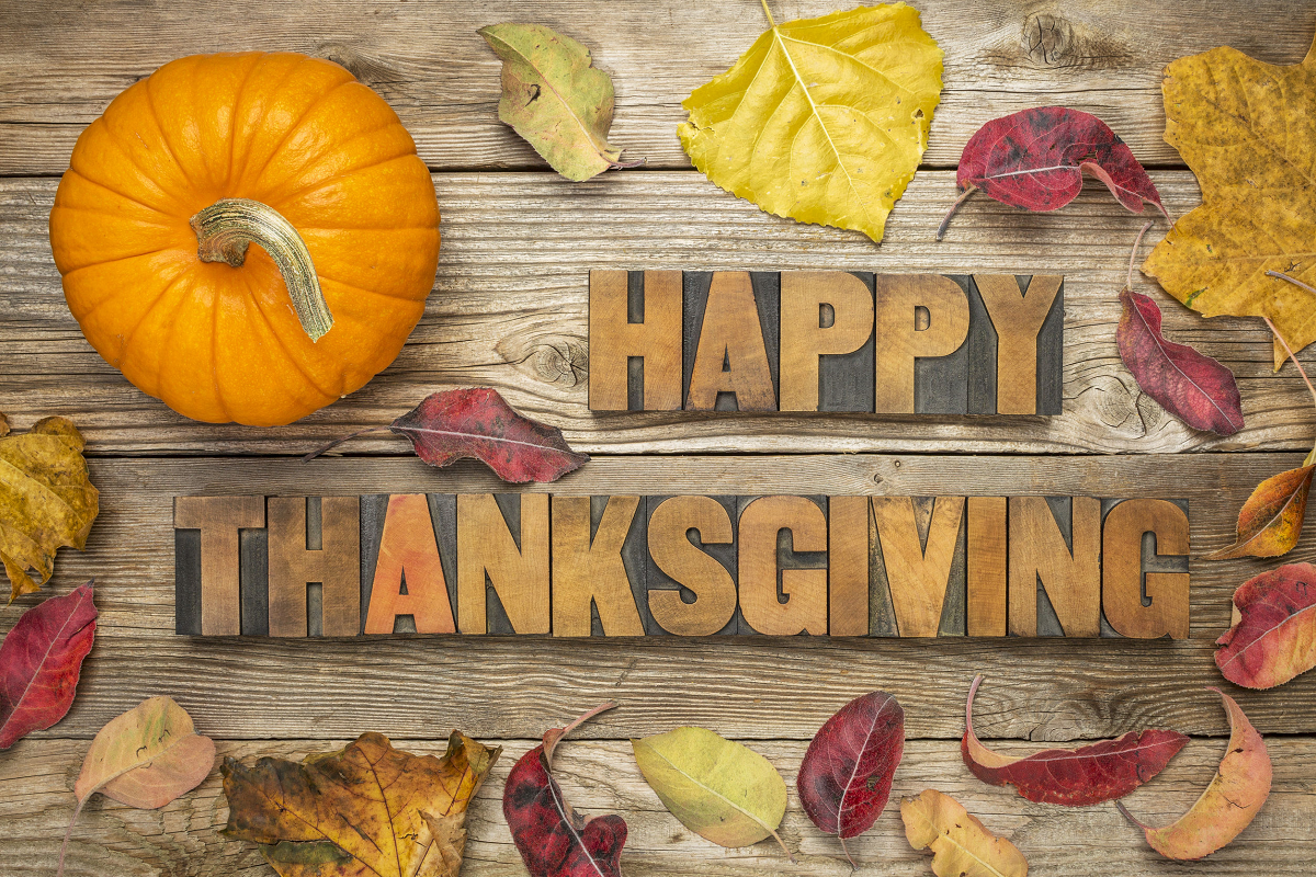 Happy Thanksgiving: Holiday Hours